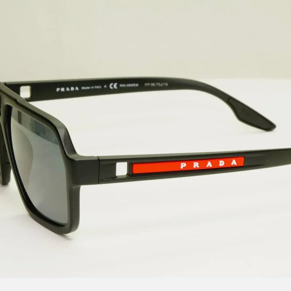 Versace Men's Black Polarized Sunglasses Full Set